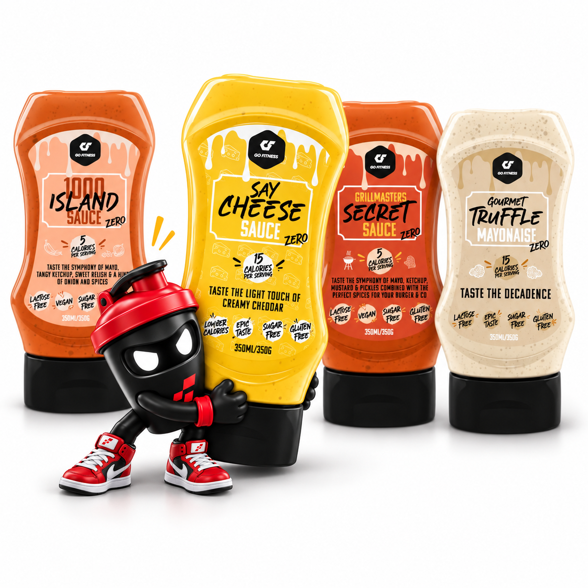 GoFitness Nutrition Zero Sauce 350 ml, Vier Saucenflaschen und Shaker-Maskottchen.