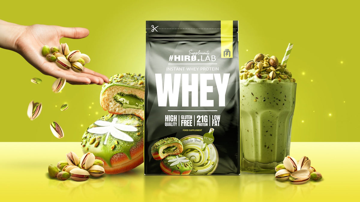 Hiro Lab Instant Whey Protein 750g, Beutel mit grünem Shake, Pistazien und Gebäckmotiven.